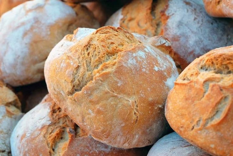 is-making-your-own-bread-healthier