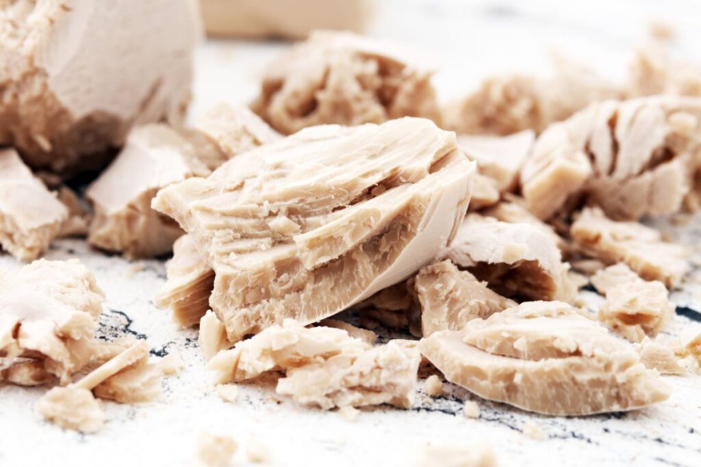 🥖 Does Hot Water Kill Yeast?