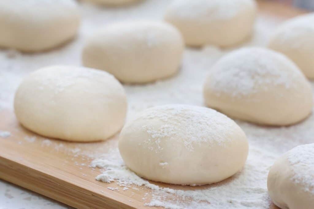 how-long-should-you-let-pizza-dough-rise