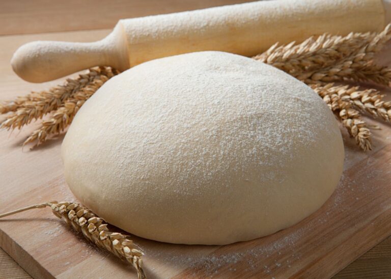 🥖 How Long Should You Let Pizza Dough Rise?