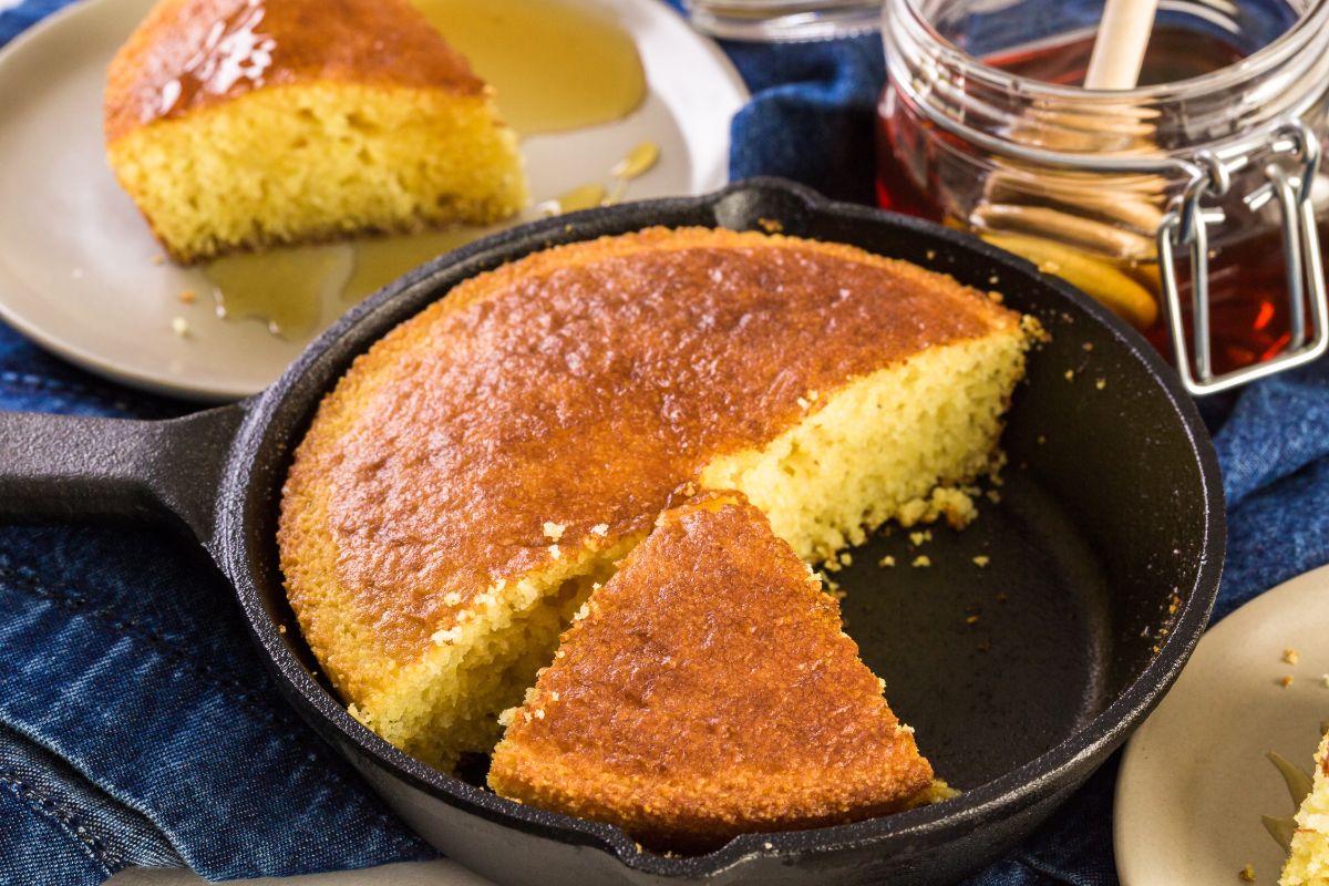 🥖 How Do You Get Quick Bread Out Of A Pan?